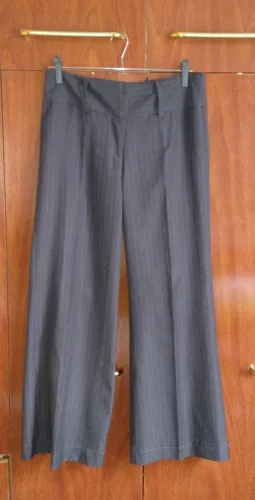 Calça cinza