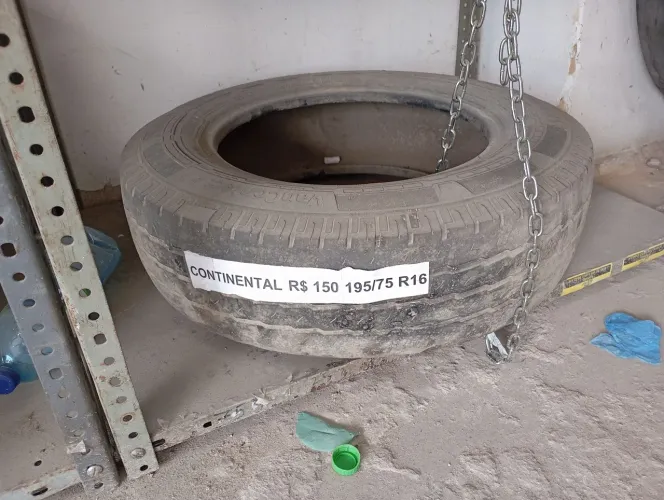 PNEU CONTINENTAL 195/75 R 16