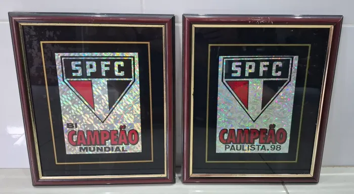 Kit 2 Quadros Decorativos SPFC Bi Campeão Mundial e Paulista