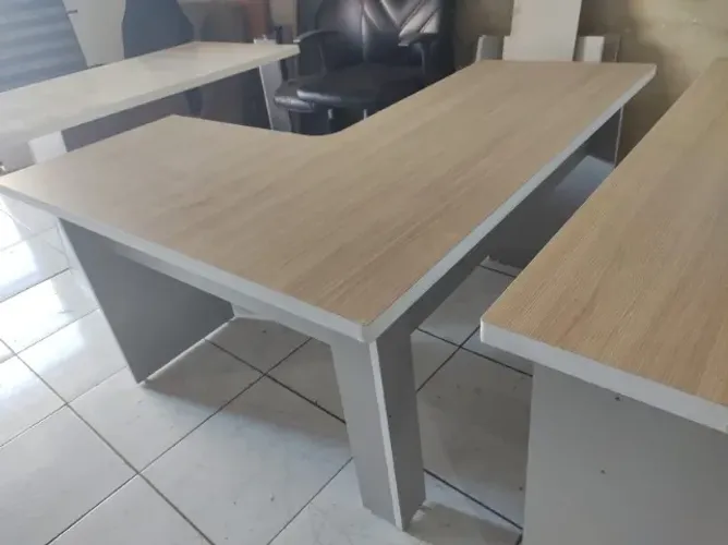 mesa em formato L, produto novo - tenho várias unidades - frete grátis