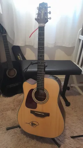 Violão Takamine para Canhoto