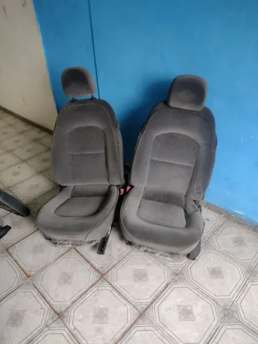 Bancos Fiat Linea original