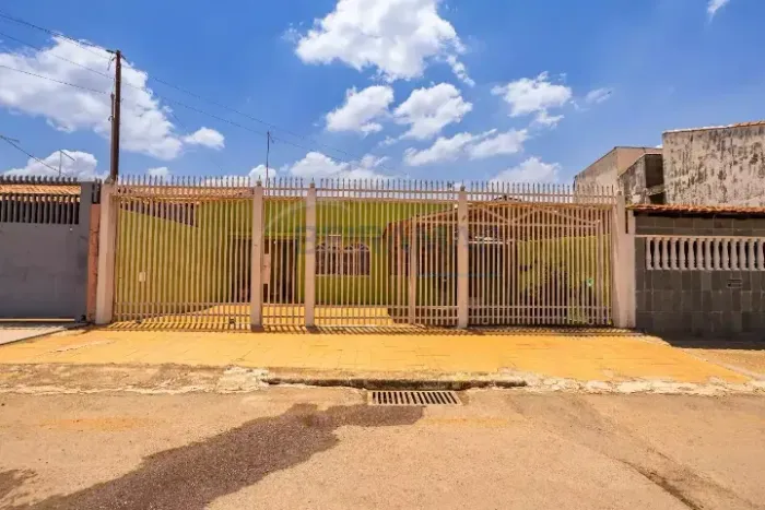 QNJ 16 - Casa 3 quartos com suite