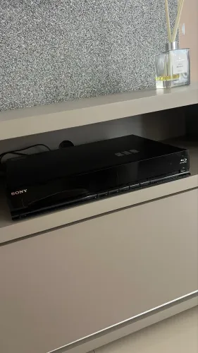 Home Theater Sony DBVBlu-Ray BDV-E280. Com todas as caixas
