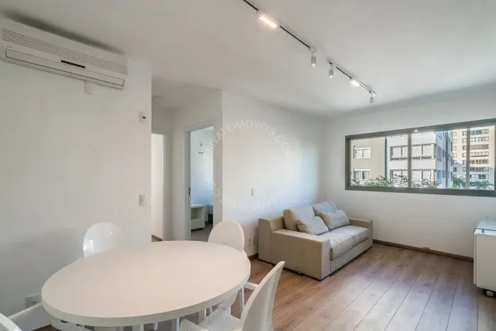 Apartamento mobiliado para alugar no Mont Serrat com 2 quartos (1 suíte)