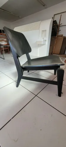 Par de Cadeira de madeira preta design moderno