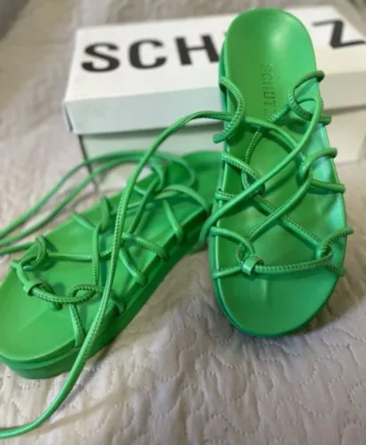 Linda Sandália Schutz Verde  num 34