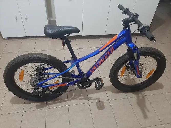 Bicicleta Aro 20 Specialized Riprock