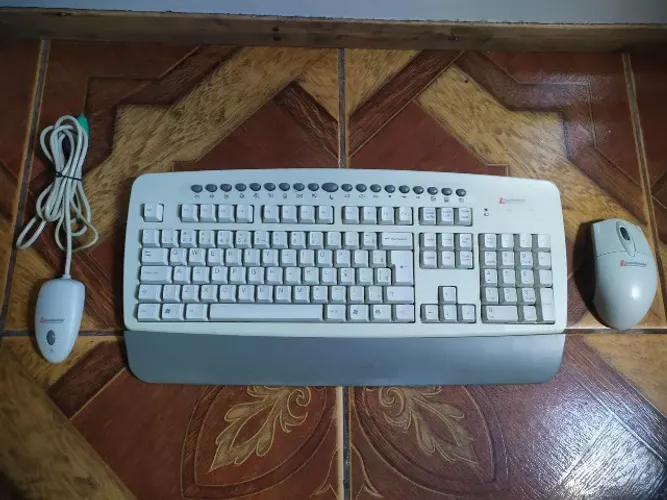 Teclado e Mouse sem fio (wireless)