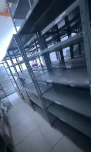 Prateleiras de 40 de profundidade 