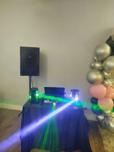 MD eventos DJ som + iluminação 350 por 5 horas 