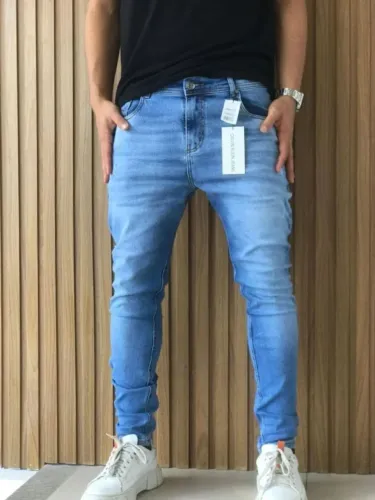 Calça Calvin Klein Jeans 