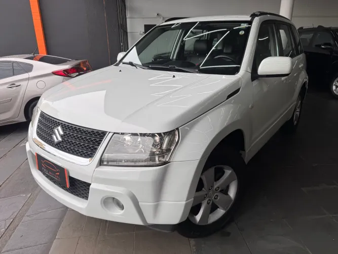 Suzuki Grand Vitara 2.0 16V 4x2/4x4 5P Mec. 2012