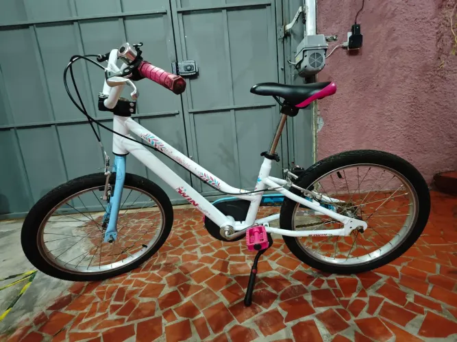 Bike aro 20 Feminina