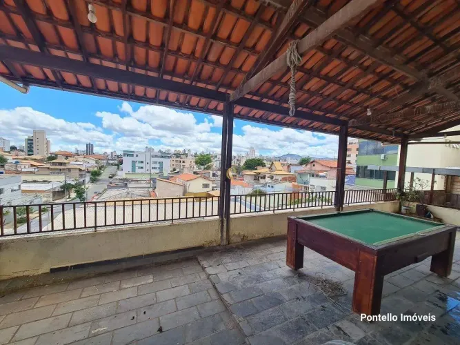 Prédio Residencial/Comercial à Venda Renascença, BH