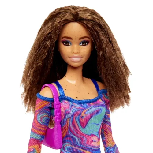 Boneca Barbie Fashionistas #206 com Look Moderno e Acessórios