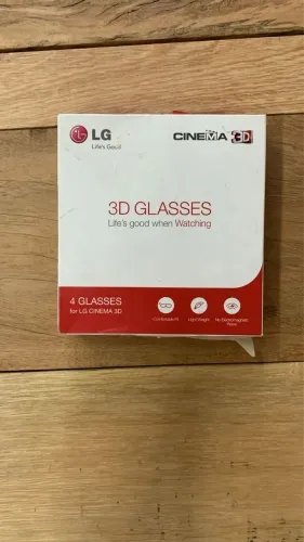 3 óculos 3D