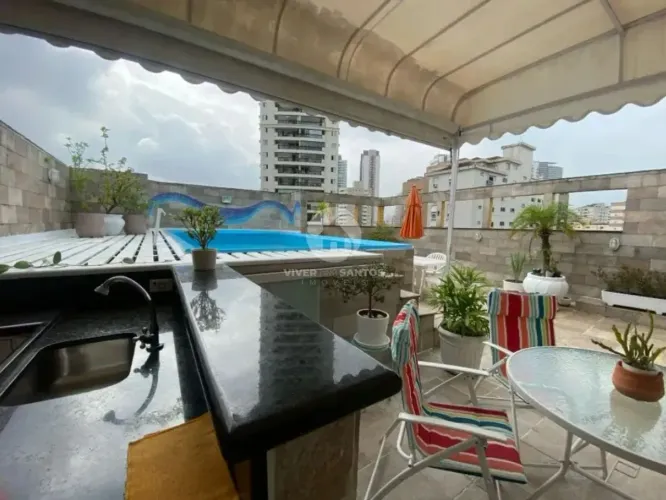 Cobertura duplex com 3 quartos e piscina no José Menino em Santos