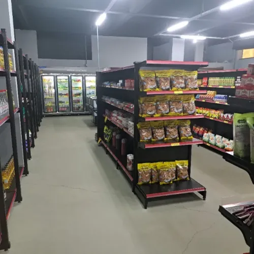 Supermercado a venda