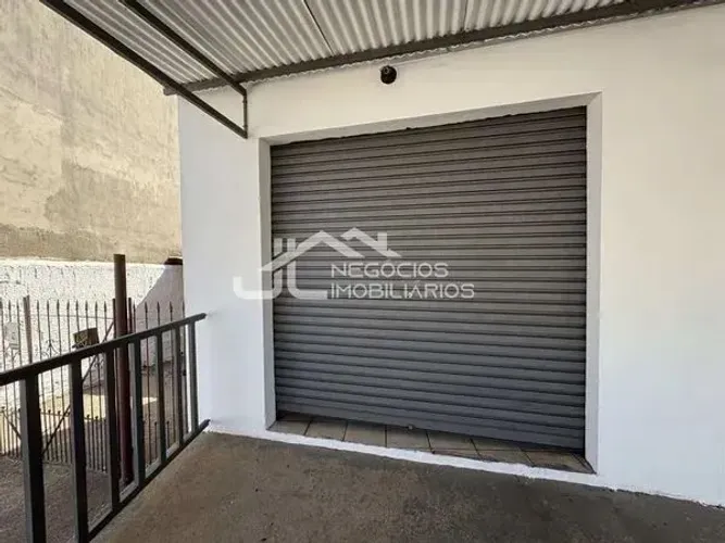 Casa com 1 Quarto(s) e 1 banheiro(s) para Alugar, 40 m² por R$ 1000 / Mês