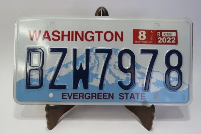  PLACA de Automóvel do Estado Americano de WASHINGTON, datada de 2022. Feita em alumínio. 