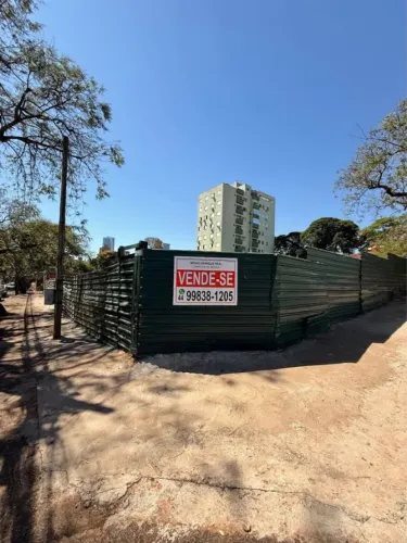 TERRENO / 599m² / MARINGÁ-PR
