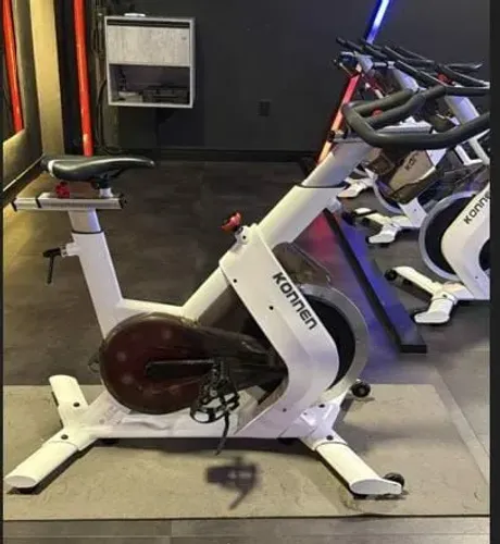 SPINNER KONNEM 19 UNIDADES A PRONTA ENTREGA