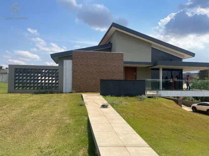 Casa para alugar em Londrina, Esperança, com 3 quartos, com 420 m², Terras de Canaã Home &