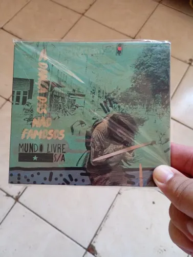 Cd Banda Mundo Livre S/A