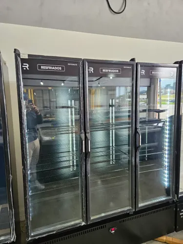 refrigerador 3 portas multiuso 0 a 7 graus - novo