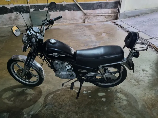Intruder 125 2008
