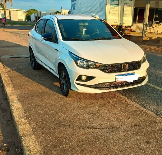 Fiat Cronos Drive 1.3 8V Flex Aut. 2025