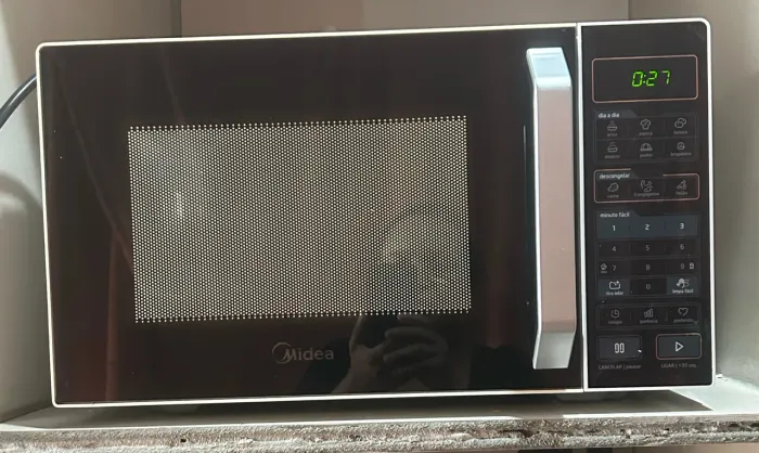 Microondas Mideia 