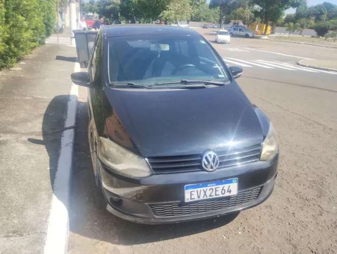 Volkswagen Fox 1.6 MI I Motion Total Flex 8V 5P 2011