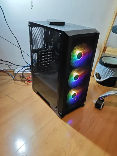 PC Gamer Ryzen 7 5700G | 16GB RAM 3200MHz | SSD 240GB | Fonte 600W Redragon
