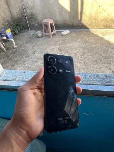 Redmi Note 13 4g. Com defeito