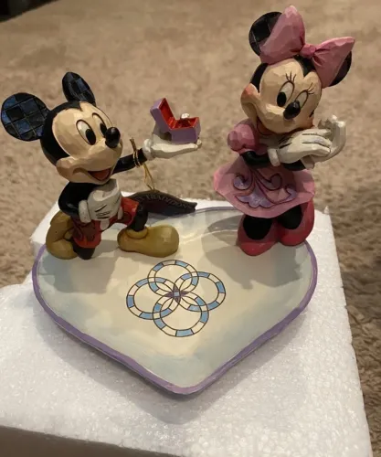 Disney estatueta Jim shore Mickey e Minnie