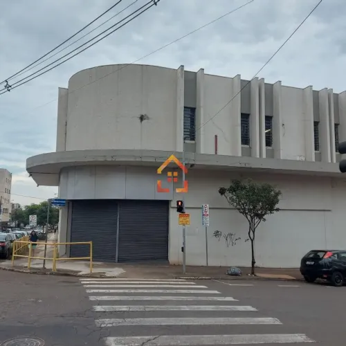 Barracão para locação, na Rua Benjamin Constant, 1000 m² por R$ 35.000/mês - Centro - Lond