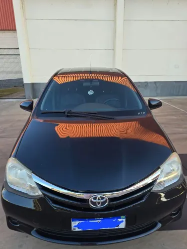 Toyota Etios XS Sedan 1.5 Flex 16V 4P Mec. 2015