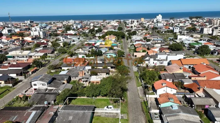Terreno para Venda em Balneário Gaivota, Itapuã