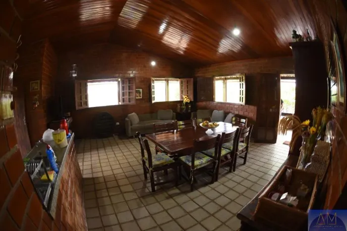 Casa à Venda em Santana