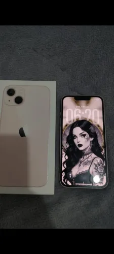 iPhone 13 Rose 128 gigas face id ok trinco mínimo discreto capa de indução e película