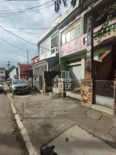 Casa com 3 quartos à venda, 120 m² por R$ 480.000 - São Lourenço - Niterói/RJ