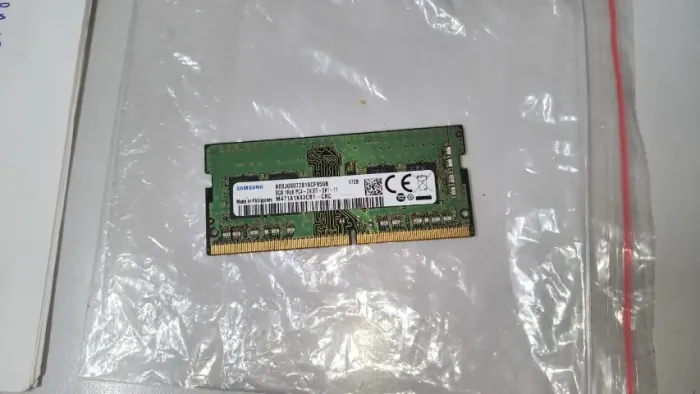 Memória RAM 8GB DDR4 SAMSUNG