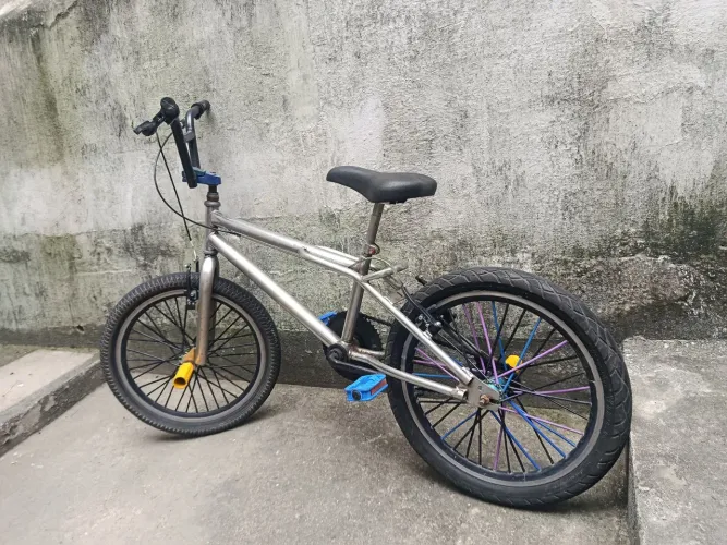 Bicicleta BMX aro 20
