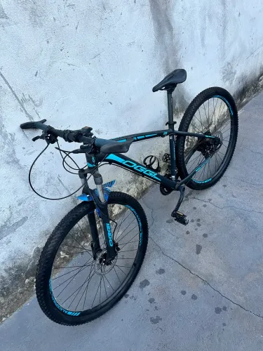Vende-se Bicicleta OGGI freio Hidráulico