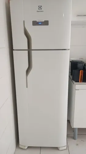 Geladeira Electrolux Frost Free 