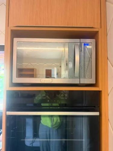 Forno microondas 42 litros Electrolux