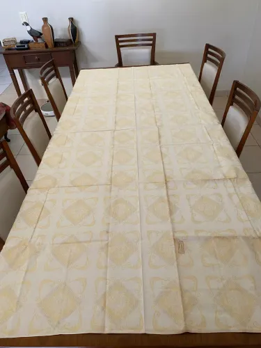 Conjunto Toalha de Mesa + Guardanapos (Lisette)