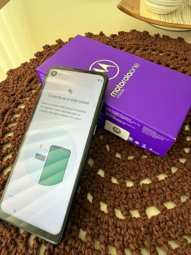 Motorola One Vision 128GB - Tela Furada 21:9 - Excelente estado!
